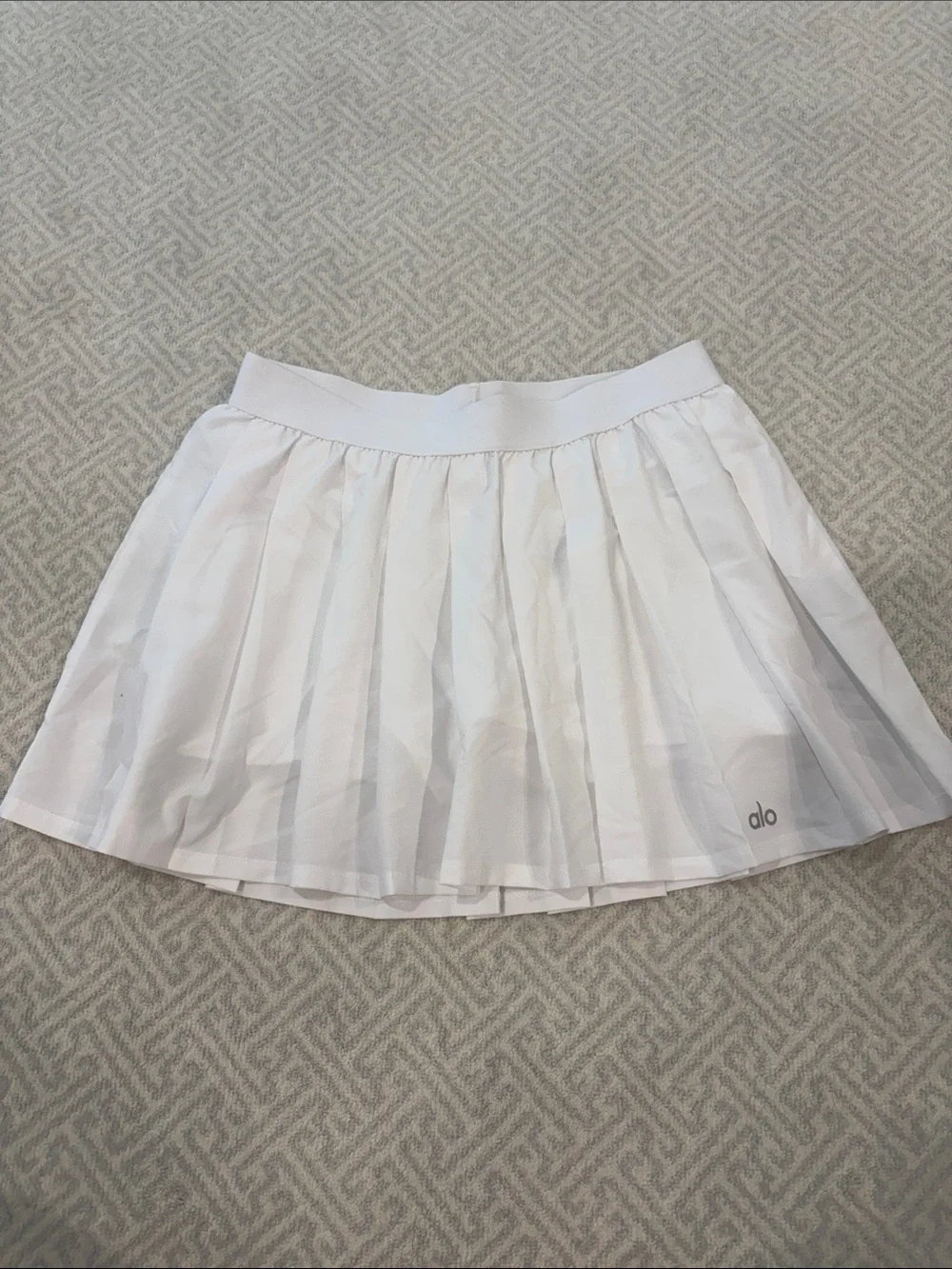 ALO Yoga White Pleated Skirt